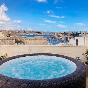 https://valletta-and-grand-harbour-lookout.qawrahotelsmalta.org